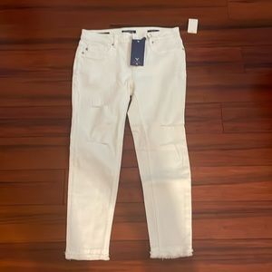 NWT vigoss skinner fit white jeans